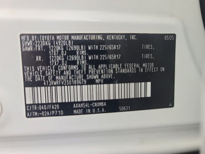 2025 Toyota RAV4 HYBRID XLE