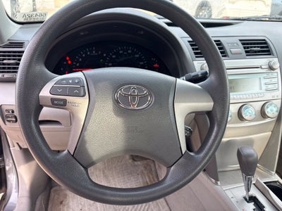 2009 Toyota CAMRY LE