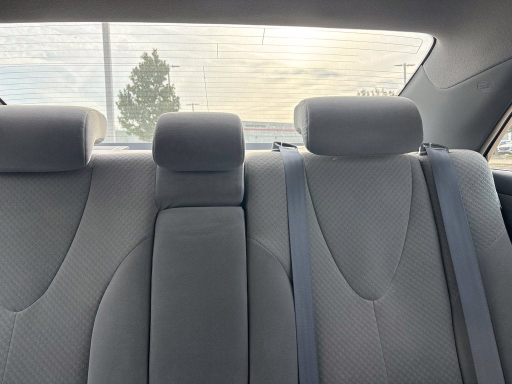 2009 Toyota CAMRY LE