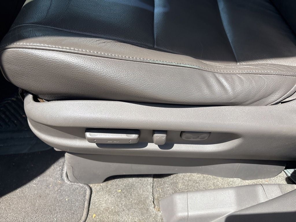 2011 Honda Odyssey Touring Elite