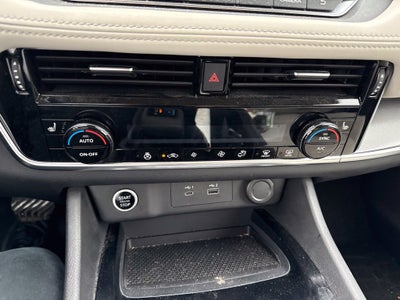 2022 Nissan Rogue SV