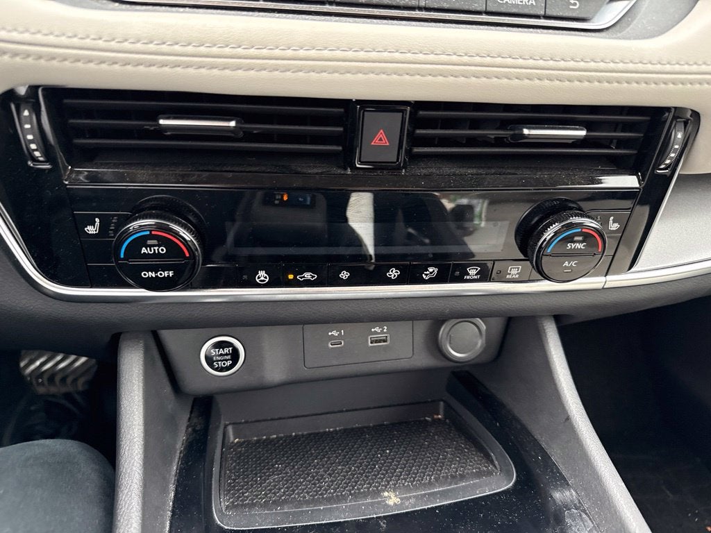 2022 Nissan Rogue SV
