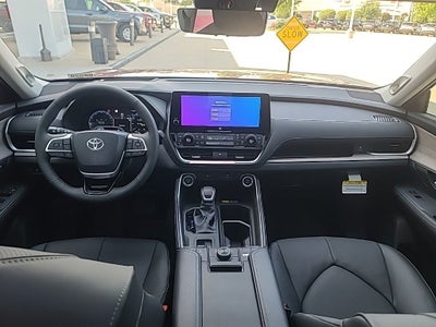 2026 Toyota Grand Highlander Platinum