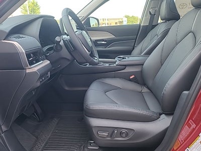 2026 Toyota Grand Highlander Platinum