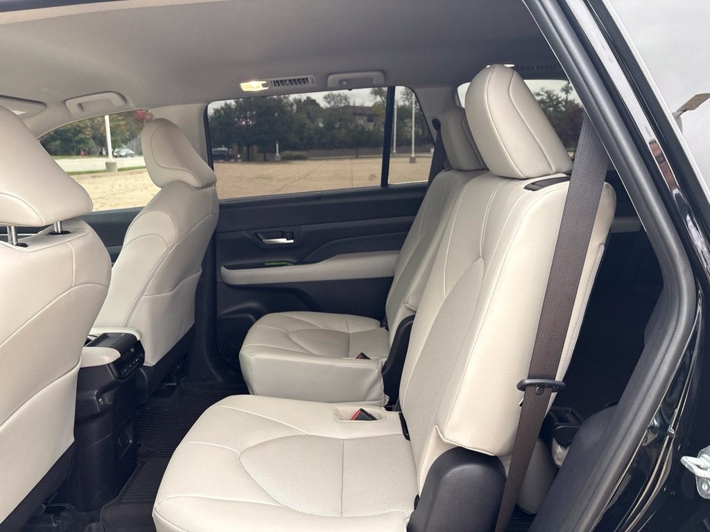 2026 Toyota Grand Highlander Hybrid XLE