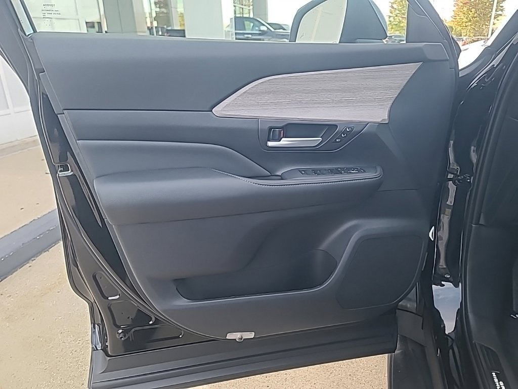 2026 Toyota Grand Highlander Hybrid Hybrid Limited