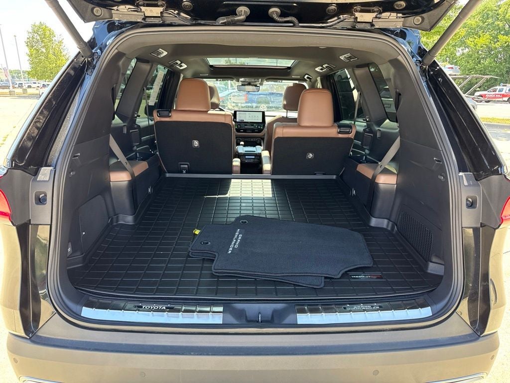 2026 Toyota Grand Highlander Hybrid MAX Platinum