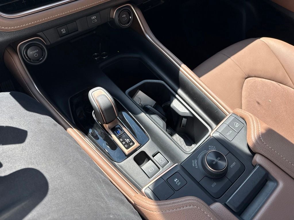 2026 Toyota Grand Highlander Hybrid MAX Platinum
