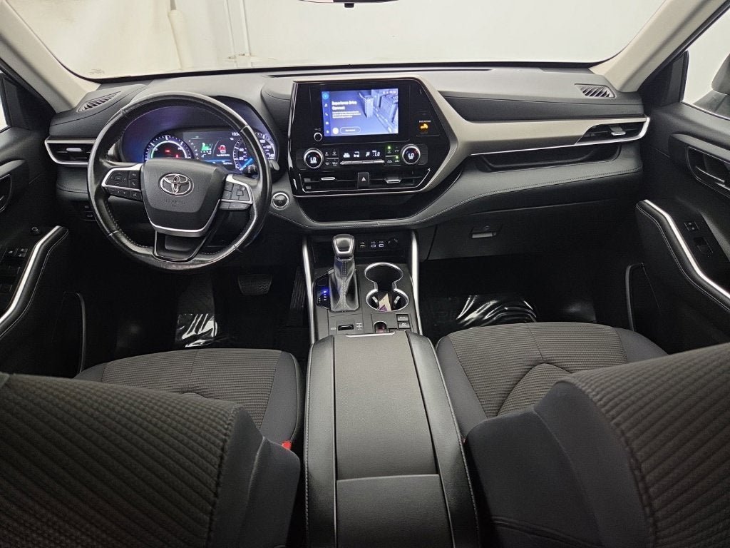 2023 Toyota Highlander Hybrid LE
