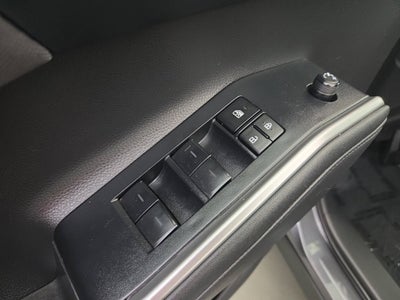 2023 Toyota Highlander Hybrid LE