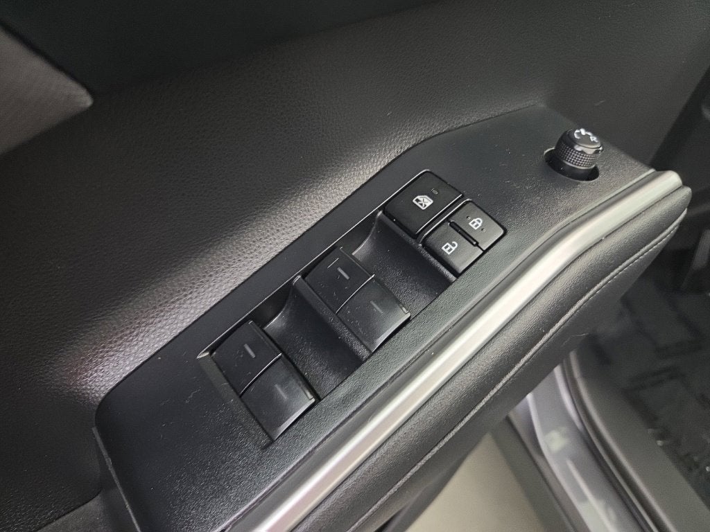 2023 Toyota Highlander Hybrid LE