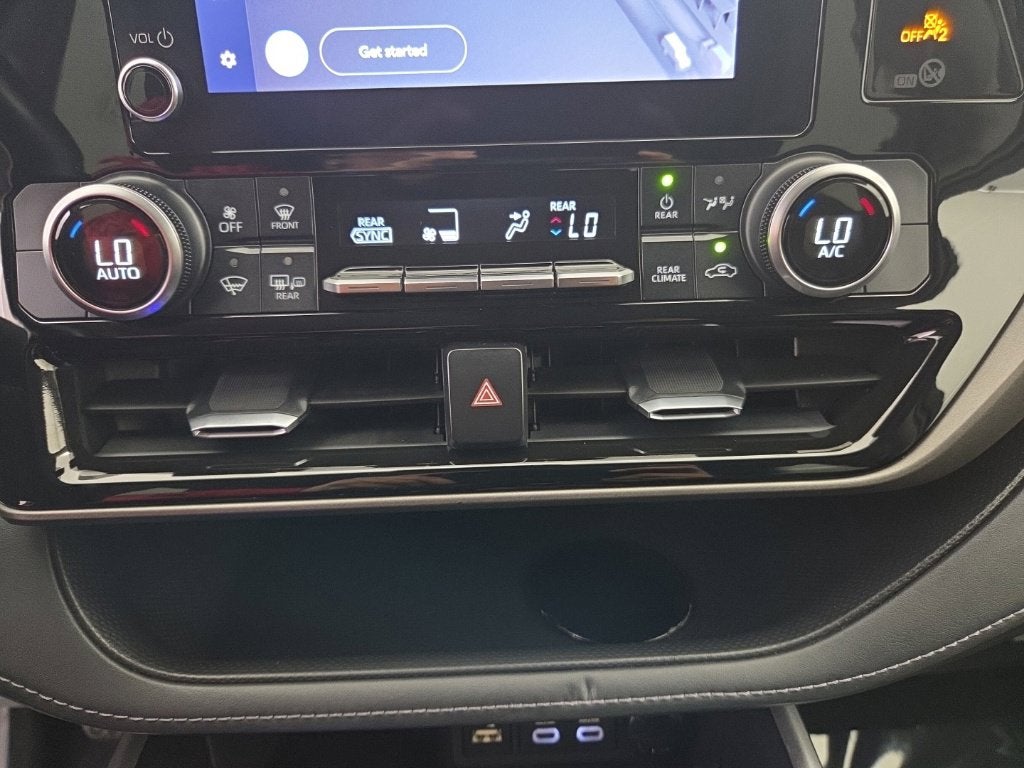2023 Toyota Highlander Hybrid LE