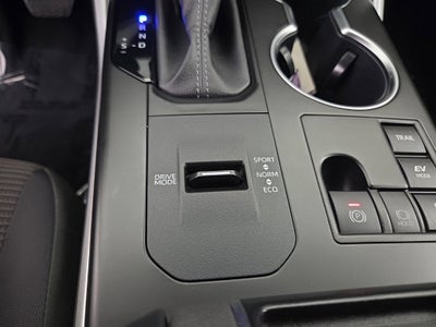 2023 Toyota Highlander Hybrid LE
