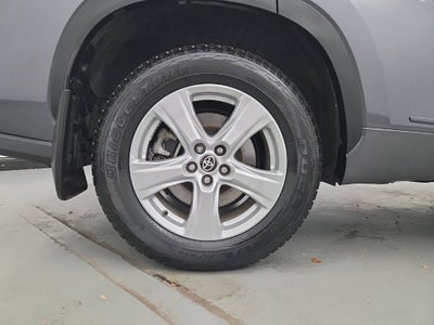 2023 Toyota Highlander Hybrid LE