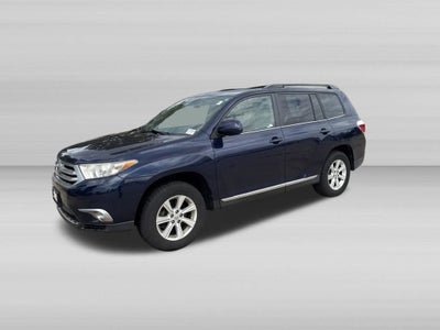 2011 Toyota HIGHLANDER SE