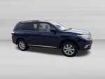 2011 Toyota HIGHLANDER SE