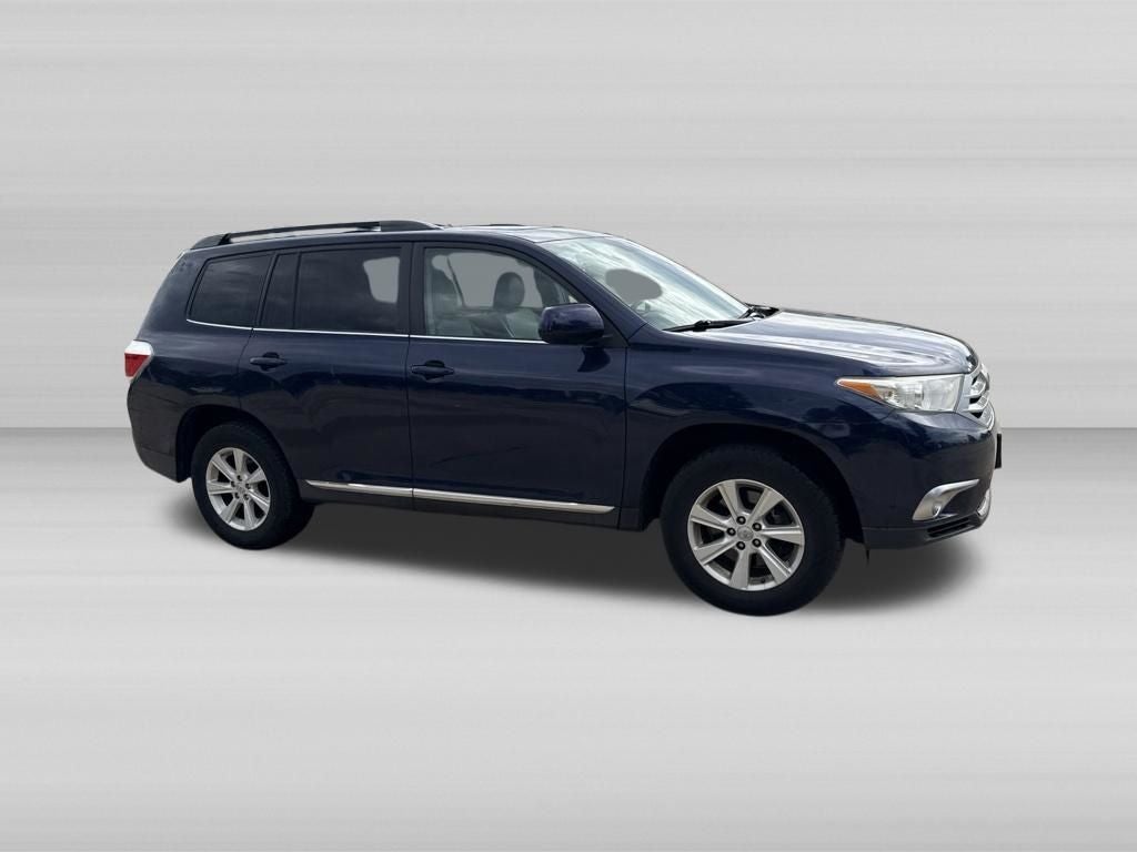 2011 Toyota HIGHLANDER SE
