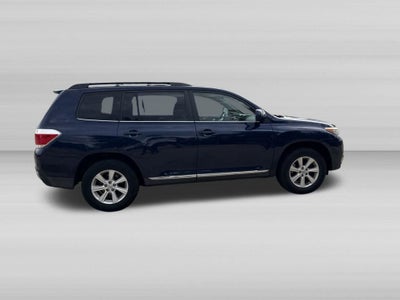 2011 Toyota HIGHLANDER SE