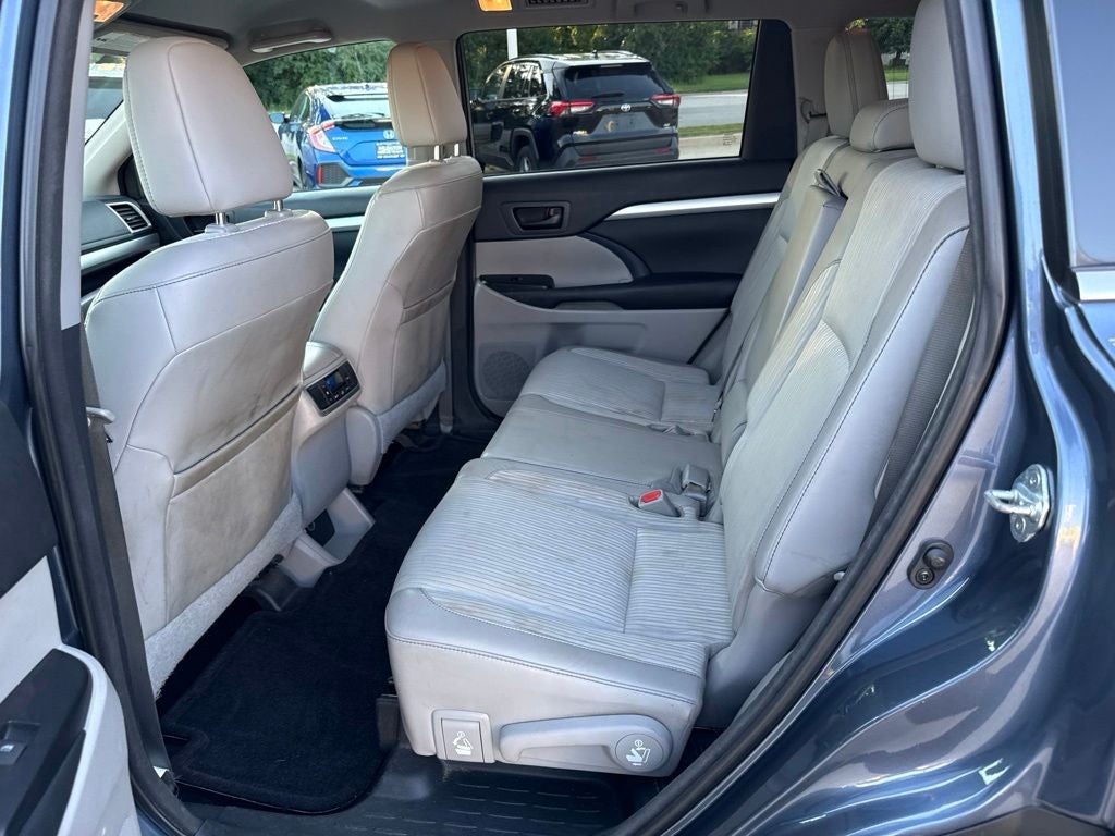 2015 Toyota Highlander LE Plus V6