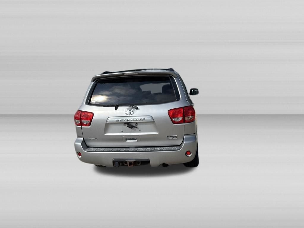 2008 Toyota SEQUOIA SR5 5.7L
