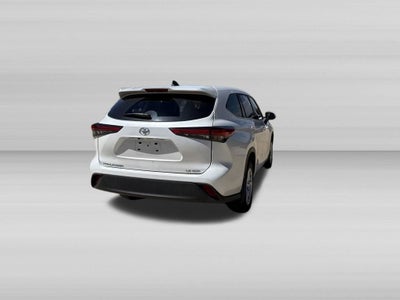2022 Toyota Highlander LE