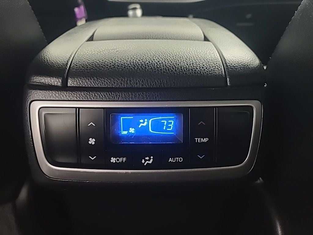 2017 Toyota HIGHLANDER LE Plus