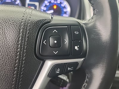 2017 Toyota HIGHLANDER LE Plus
