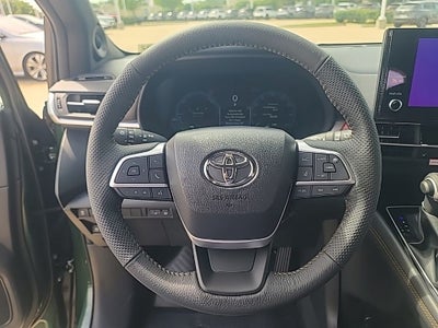 2026 Toyota Sienna Woodland Edition 7 Passenger