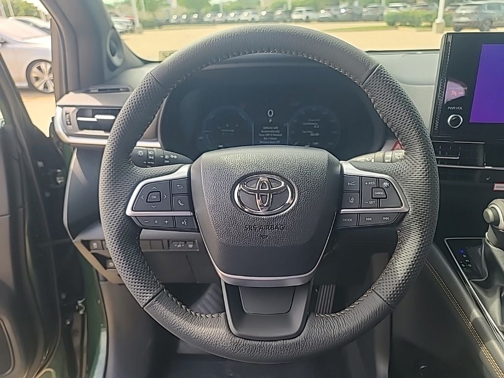2026 Toyota Sienna Woodland Edition 7 Passenger