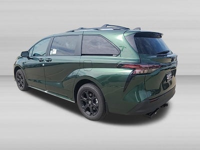 2026 Toyota Sienna Woodland Edition 7 Passenger