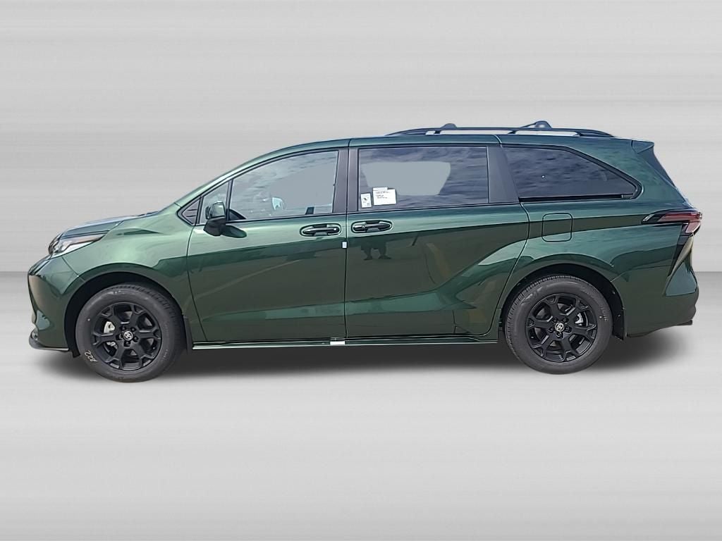 2026 Toyota Sienna Woodland Edition 7 Passenger