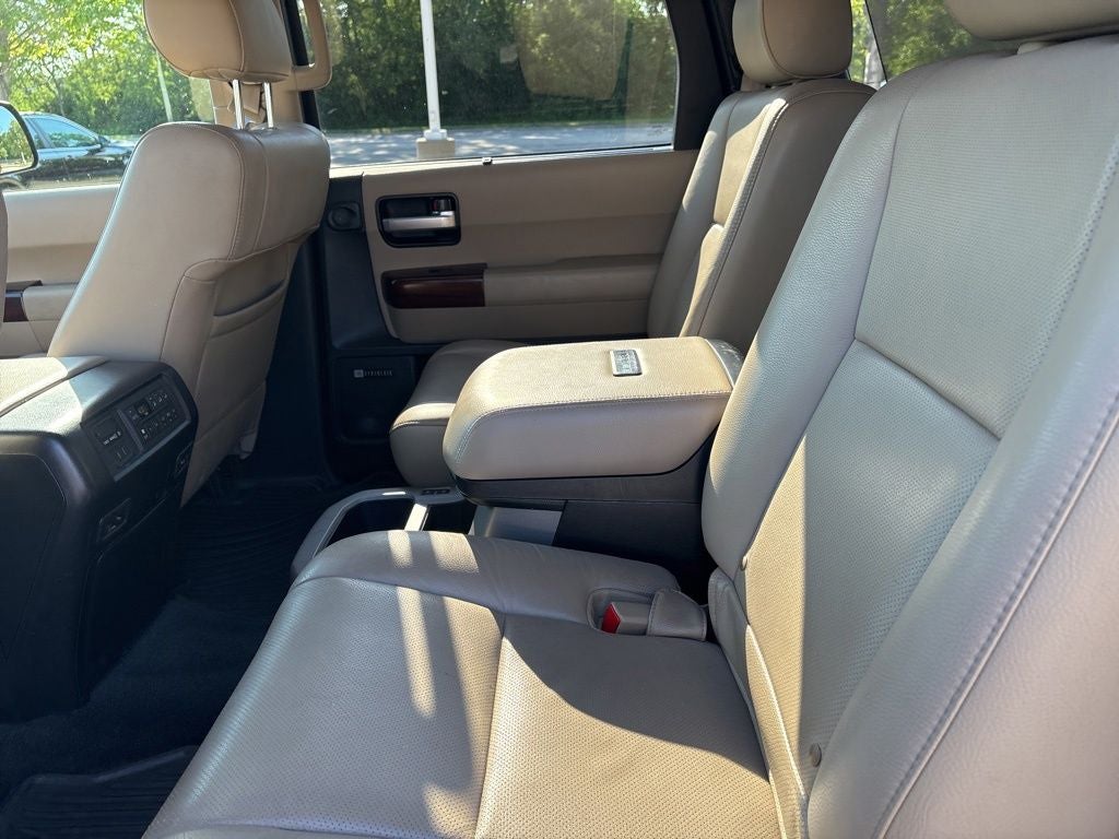 2012 Toyota SEQUOIA Platinum