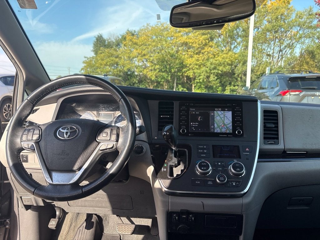 2019 Toyota Sienna XLE AWD 7 Passenger