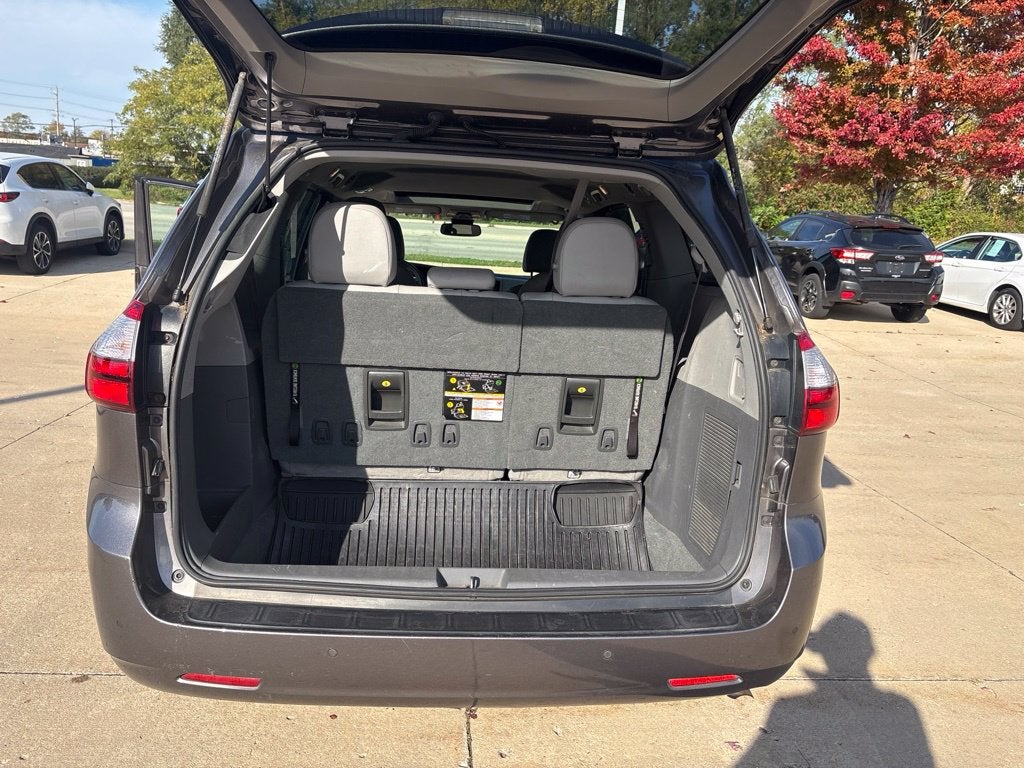 2019 Toyota Sienna XLE AWD 7 Passenger