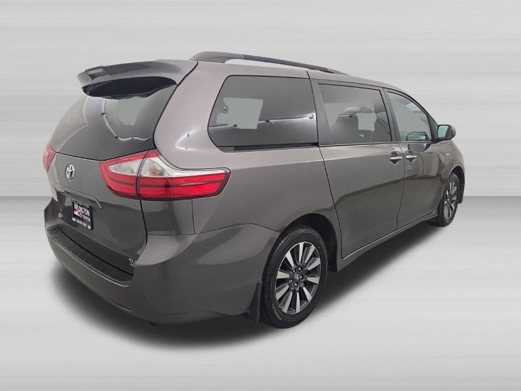 2019 Toyota Sienna XLE AWD 7 Passenger