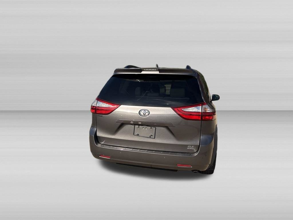 2019 Toyota Sienna XLE AWD 7 Passenger