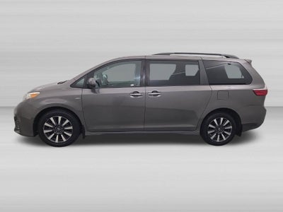 2019 Toyota Sienna XLE AWD 7 Passenger