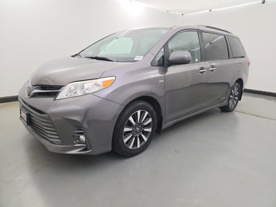 2019 Toyota Sienna XLE AWD 7 Passenger