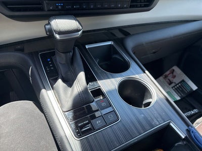 2022 Toyota Sienna Platinum 7 Passenger