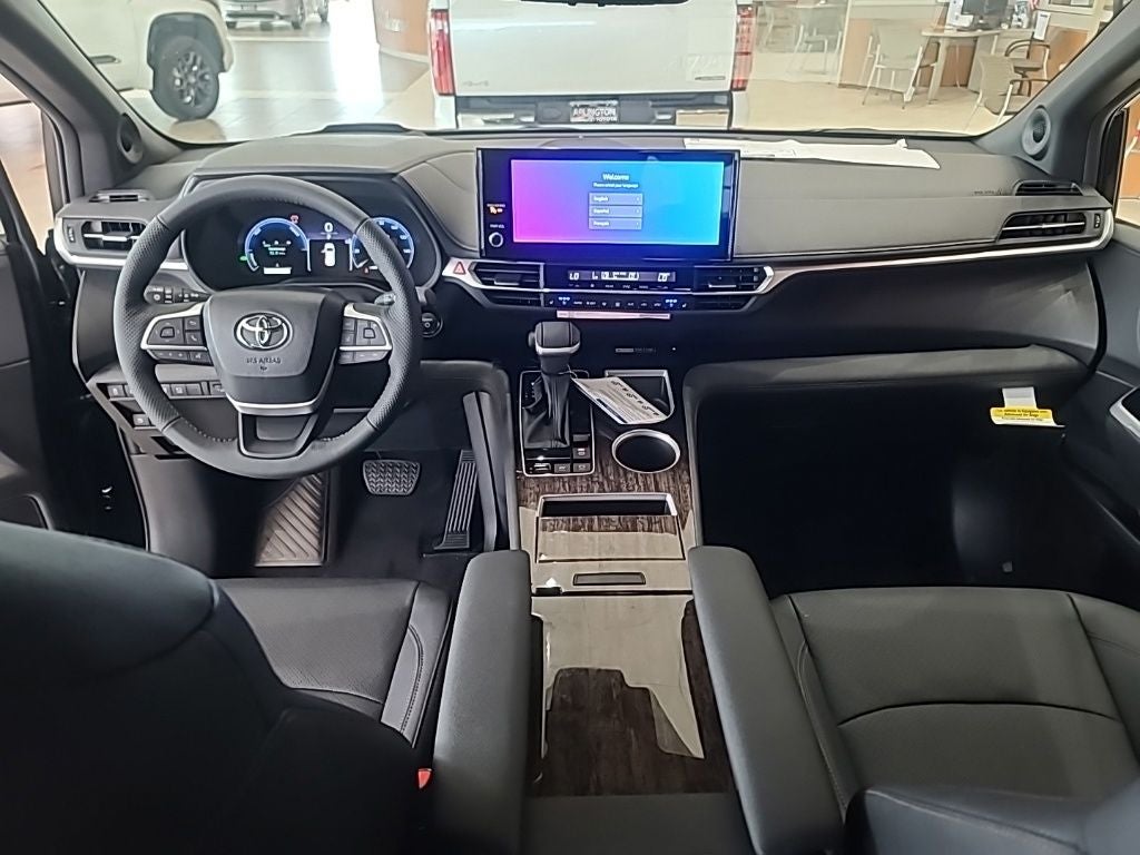 2026 Toyota Sienna Platinum