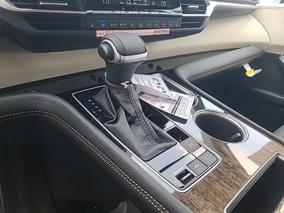 2026 Toyota Sienna Platinum 7 Passenger