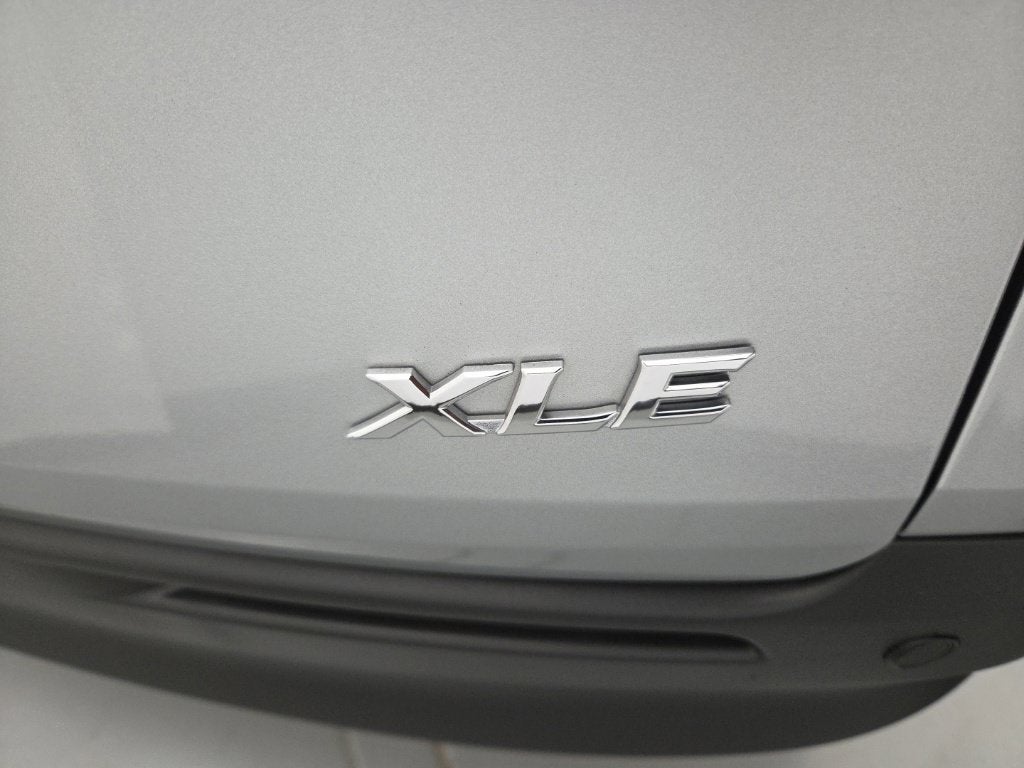 2025 Toyota Sienna XLE 7 Passenger