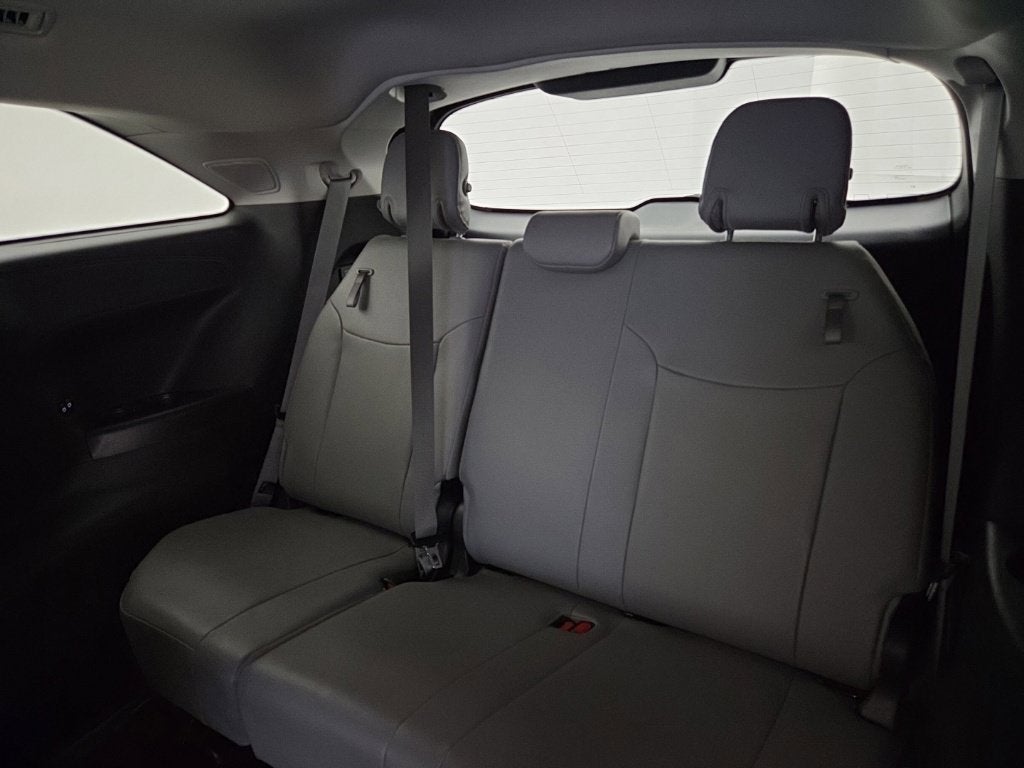2025 Toyota Sienna XLE 7 Passenger