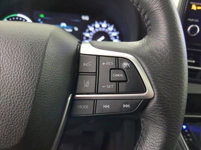 2025 Toyota Sienna XLE 7 Passenger