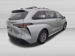 2025 Toyota Sienna XLE 7 Passenger