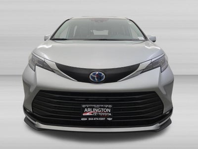 2025 Toyota Sienna XLE 7 Passenger