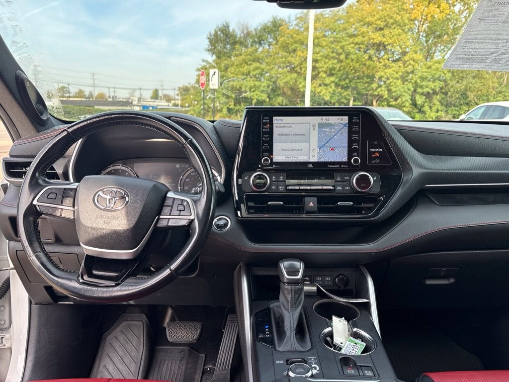 2022 Toyota Highlander XSE