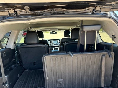 2017 Toyota Highlander SE