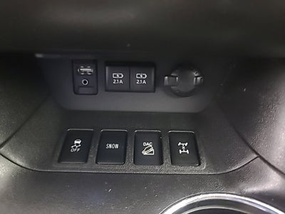 2017 Toyota Highlander SE