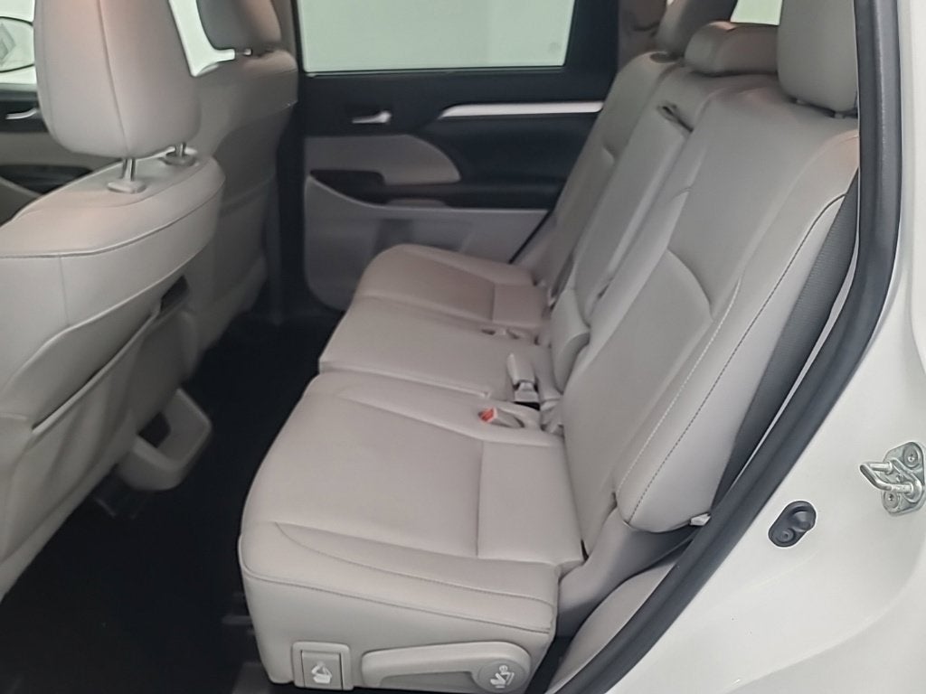 2017 Toyota Highlander XLE